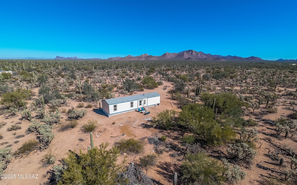 12690 W Fort Lowell Rd, Tucson, AZ 85743 - photo 1