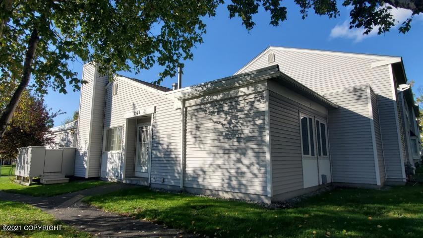 3365 Monticello Ct unit 6A, Anchorage, AK 99503 - photo 1