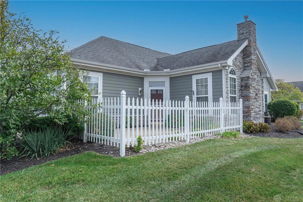 124 Abbey Dr Unit 124, Springboro, OH 45066 MLS 897718