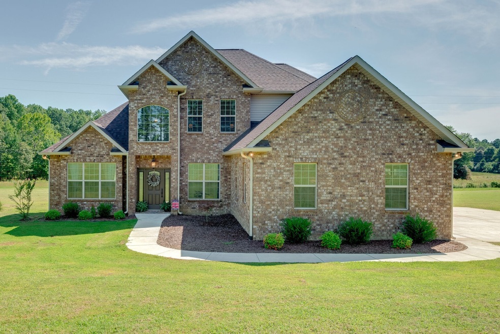 453 Old Pond Ln, Dickson, TN 37055 - photo 1