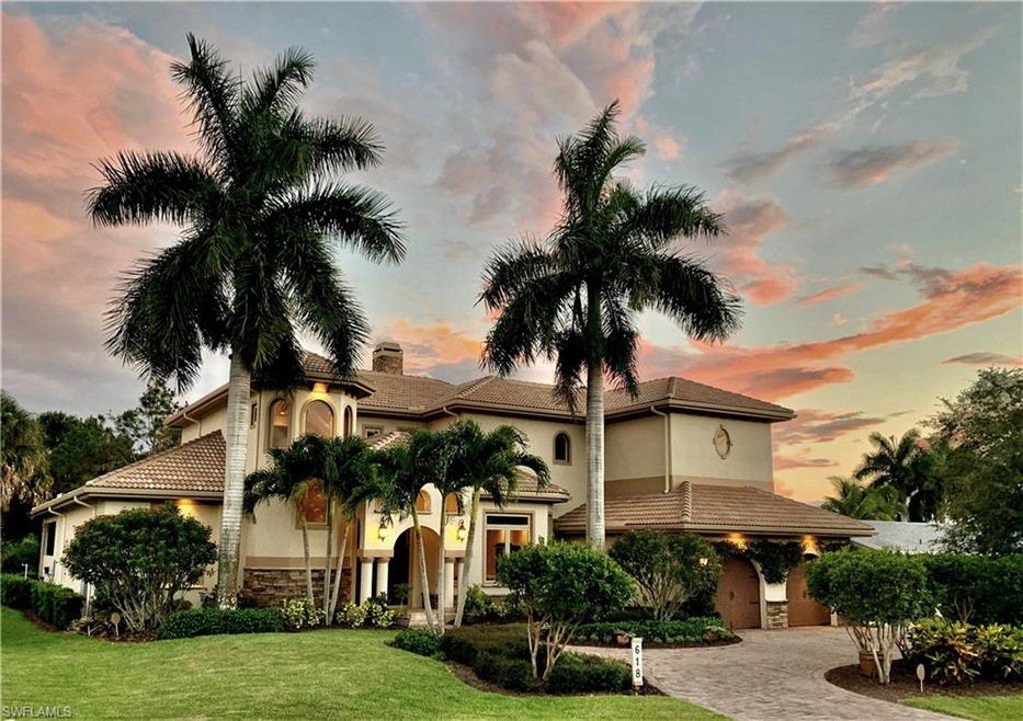 618 Cypress Way East