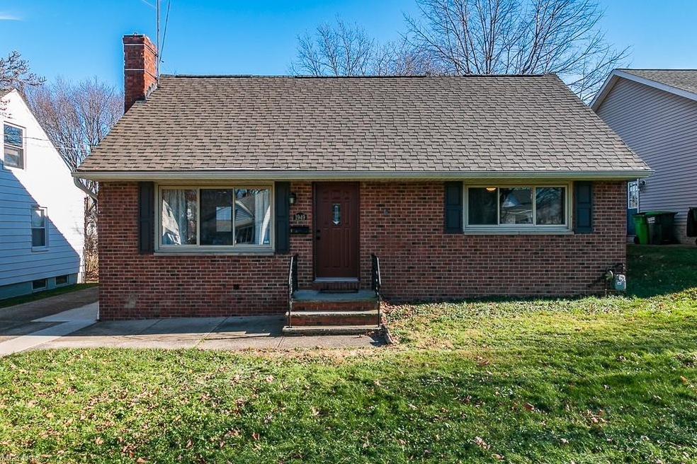 1949 E 300th St, Wickliffe, OH 44092 - photo 1