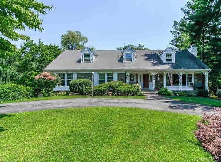 17 Miron Dr, Poughkeepsie, NY 12603 - photo 1