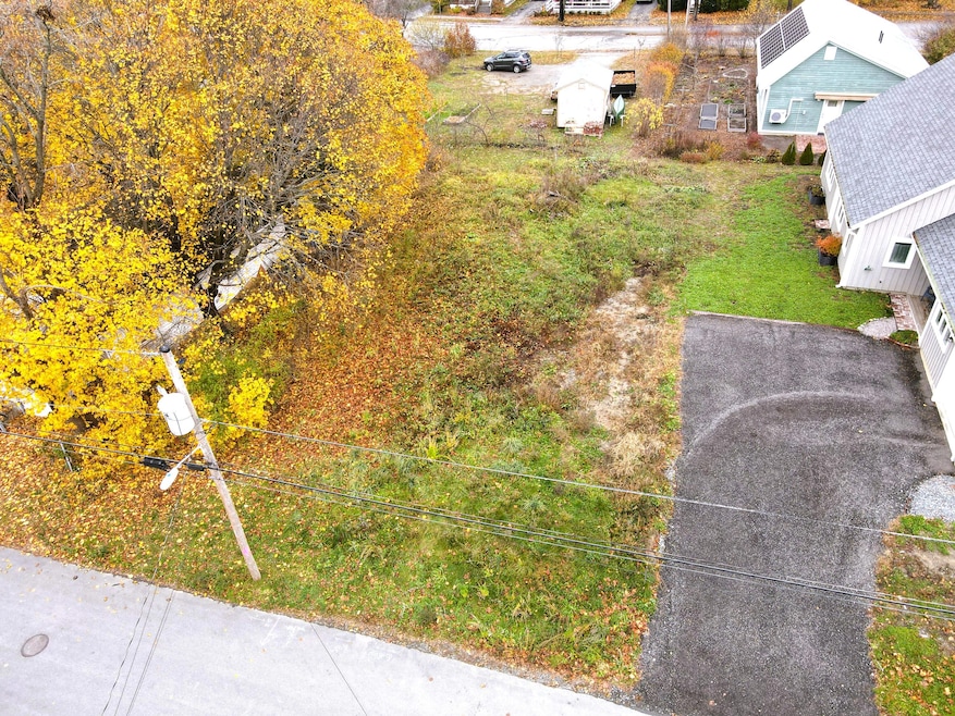 154 Pearl St, Bangor, ME 04401 - photo 1