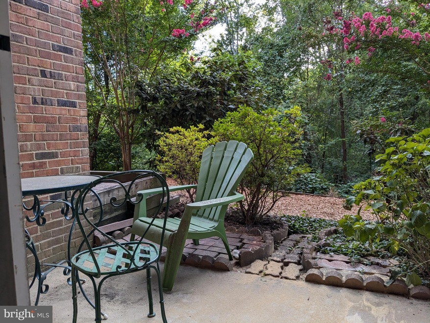 3758A Madison Ln unit 3758A, Falls Church, VA 22041 - photo 1