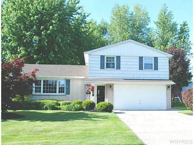 Exterior Front. WELCOME TO 158 OLD FARM CIRCLE. NE