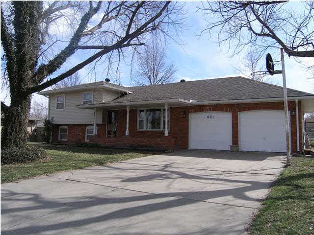 Check out this TOTALLY UPDATED Goddard home!