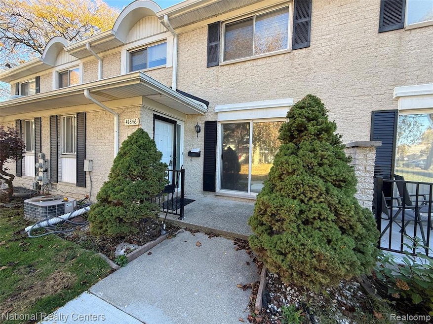 41846 Langley Dr, Sterling Heights, MI 48313 - photo 1