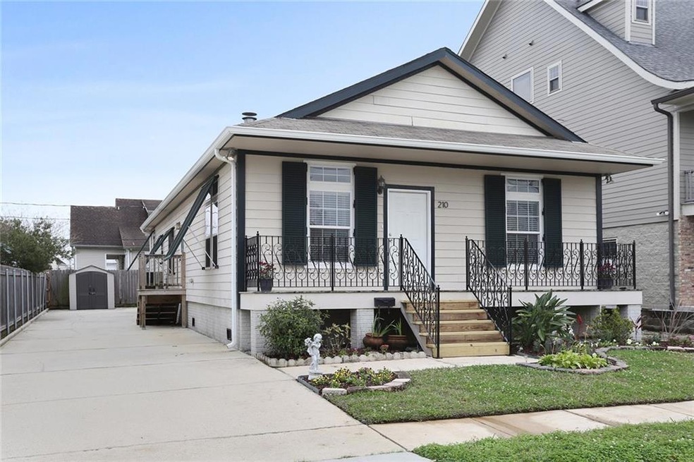 THIS CUTE COTTAGE STYLE HOME LOCATED JUST OFF AIRL