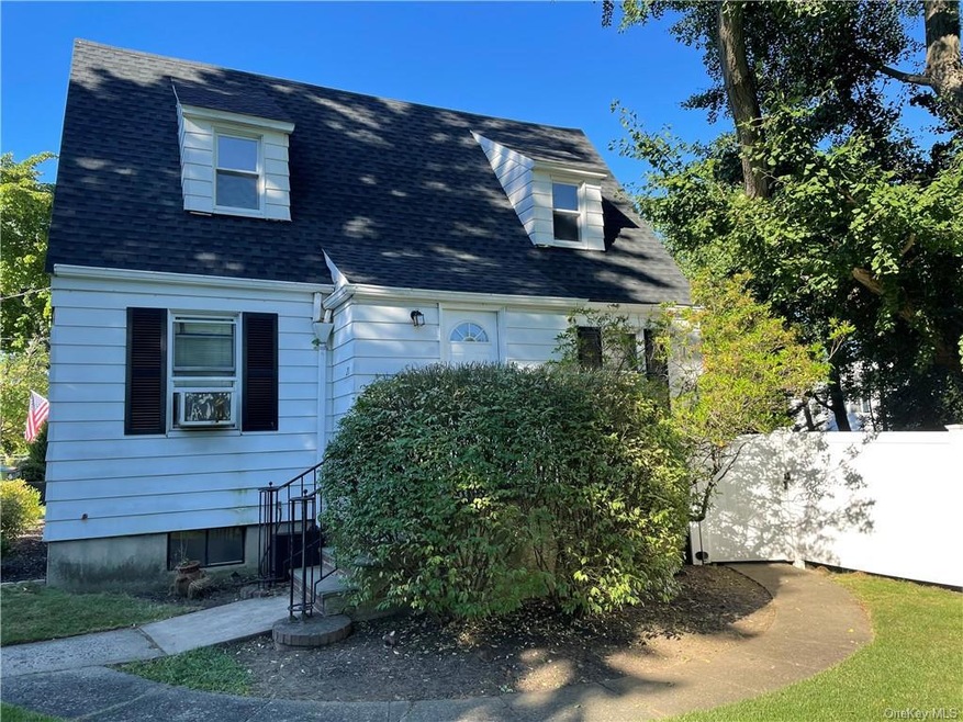 21 Northview Terrace, Yonkers, NY 10703 - photo 1