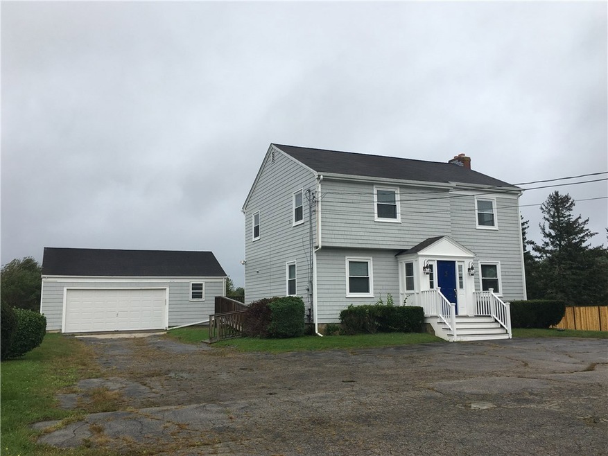 74 3rd Beach Rd, Middletown, RI 02842 - photo 1