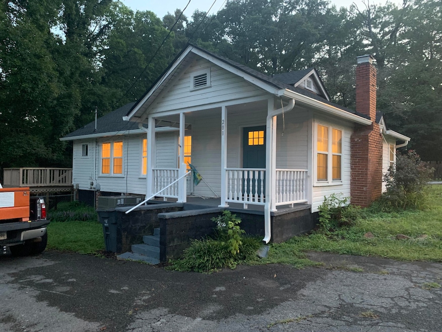 201 Park St, La Fayette, GA 30728 - photo 1