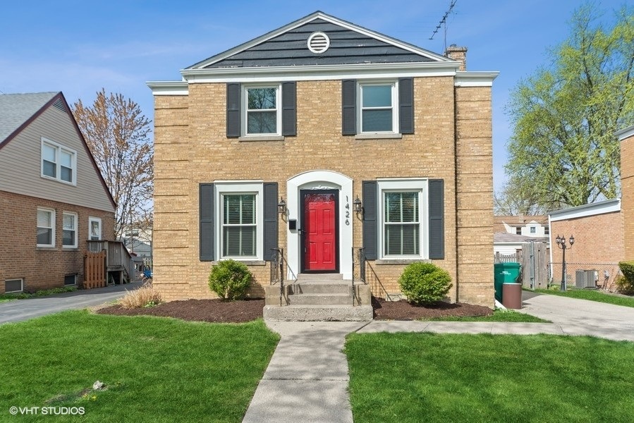 1426 Bristol Ave, Westchester, IL 60154 - photo 1