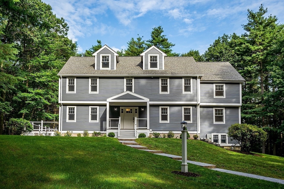 Sold $2,620,000 • Co-Listing Agent