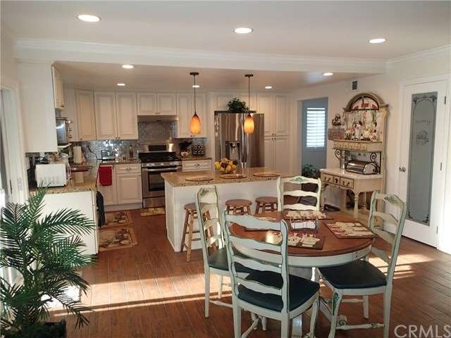 Beautiful Remodeled Kitchen