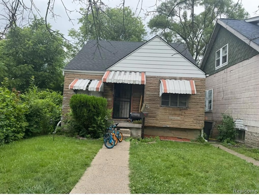 17922 Arlington St, Detroit, MI 48212 - photo 1