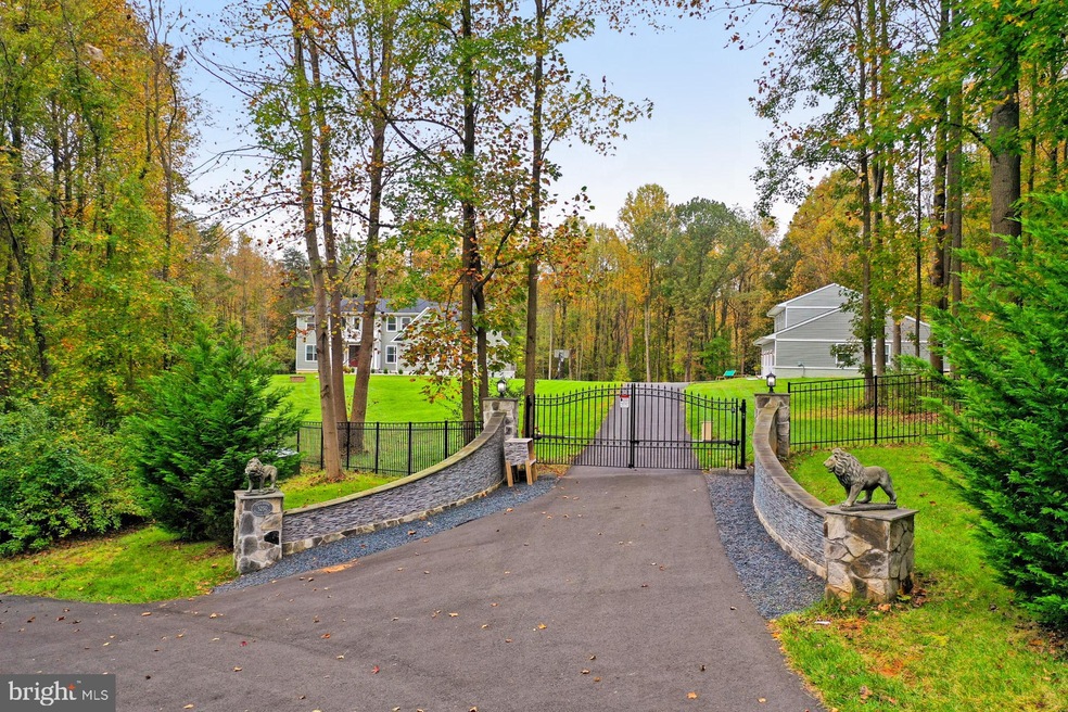 5250 Sunrise Green, Fairfax, VA 22030 - photo 1