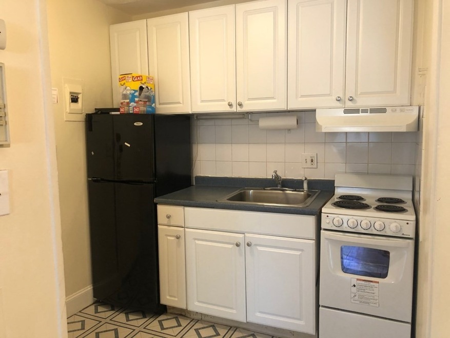 7 Aberdeen St unit 3, Boston, MA 02215 - photo 1