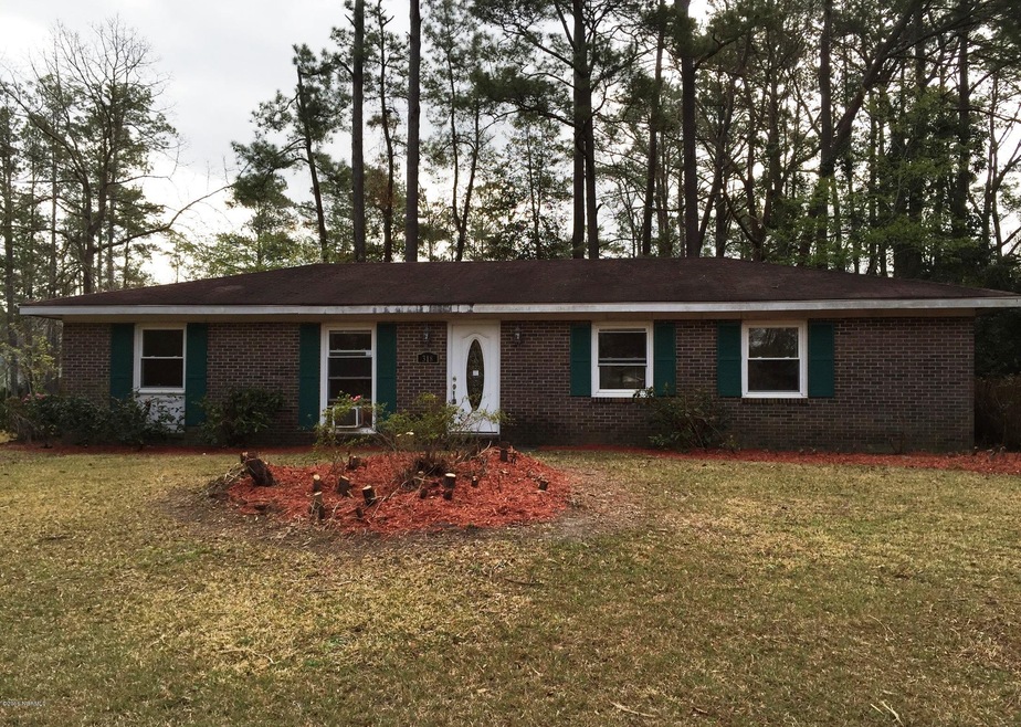 318 E Bedford Rd, Wilmington, NC 28411 - photo 1