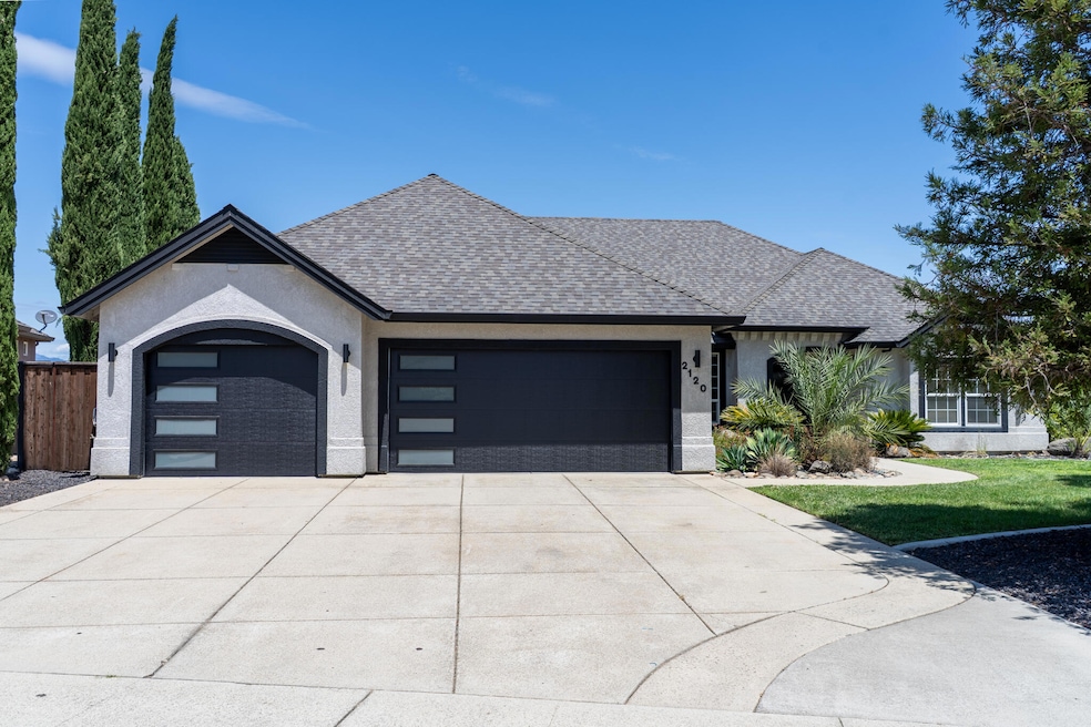 2120 Tradition Way, Redding, CA 96001 - photo 1
