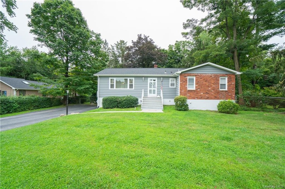 329 Cordial Rd, Yorktown Heights, NY 10598 - photo 1