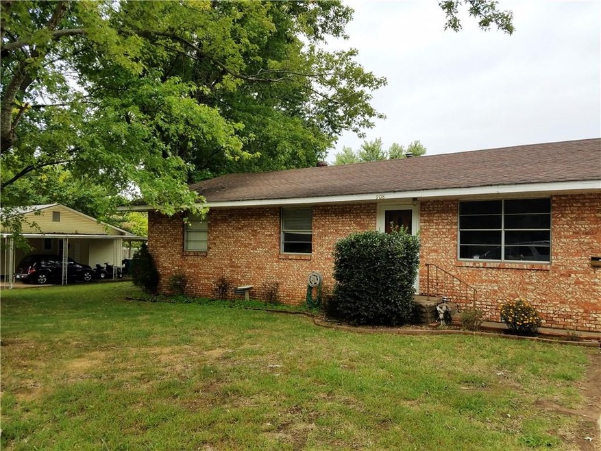 908 NW A St, Bentonville, AR 72712 - photo 1