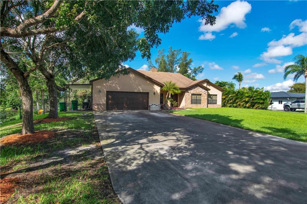 2943 SW 154th Ln, Davie, FL 33331 - photo 1