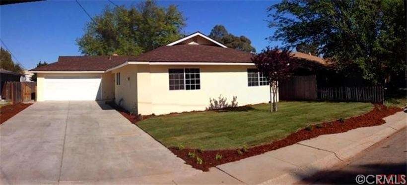 Ready to move-in! New exterior/interior paint. New