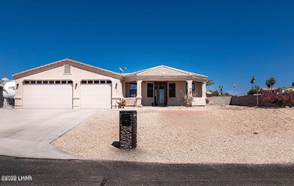 3 Car Boat Deep Garage