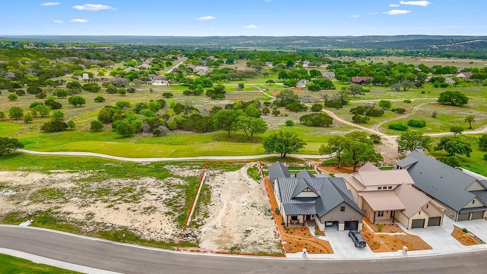 1016 Albatross Way E unit 4, Kerrville, TX 78028 - photo 1