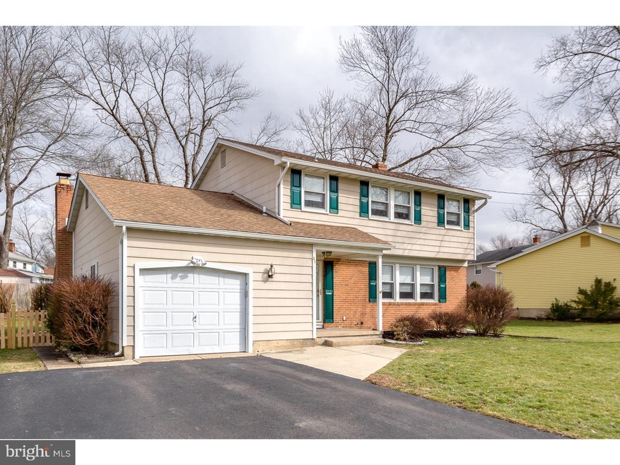 31 Regent Rd, Cherry Hill, NJ 08003 - photo 1