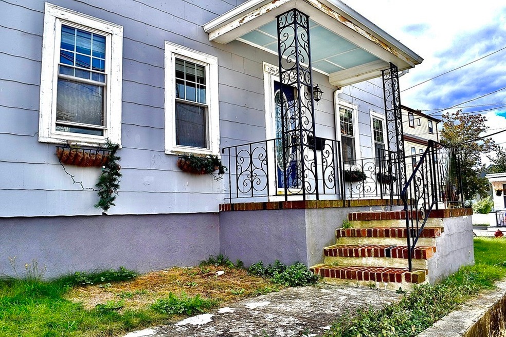 5 Oceanview St, Winthrop, MA 02152 - photo 1