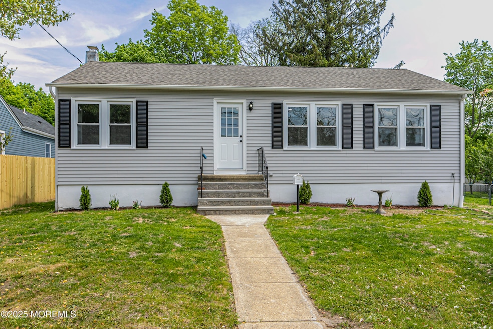 126 Mechanic Street Hightstown 001