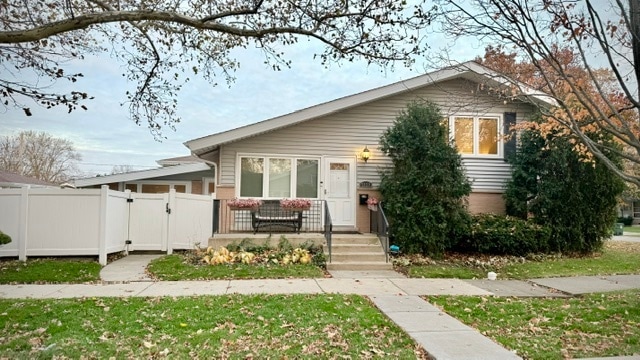 7020 W Wright Terrace, Niles, IL 60714 - photo 1