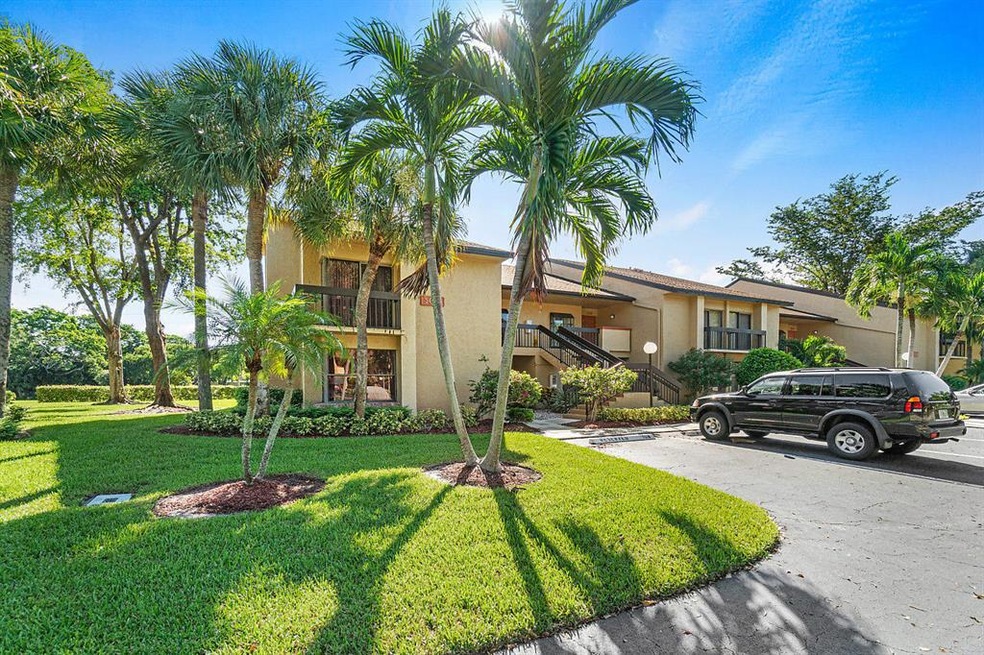 Ground Floor Corner Condo