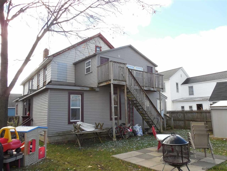 149 Division St, Saratoga Springs, NY 12866 - photo 1