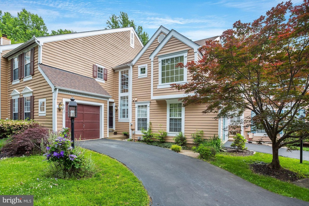 11727 Arbor Glen Way, Reston, VA 20194 - photo 1