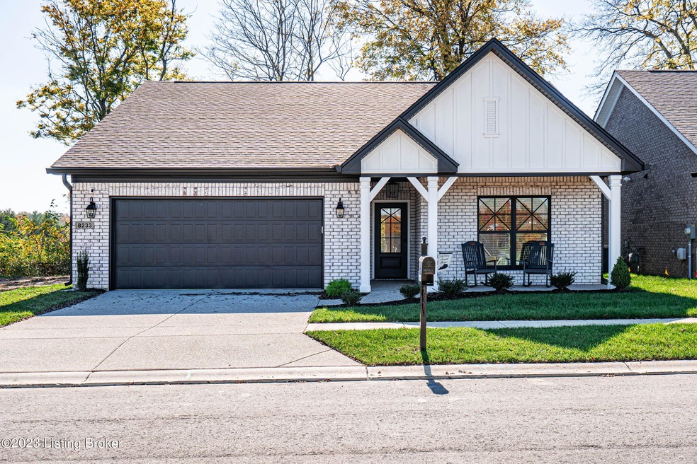 8233 Cedar Crest Ln-9