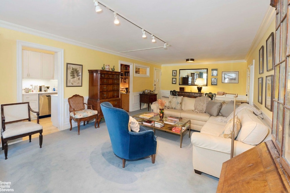 Sold $2,195,000 • Co-Listing Agent