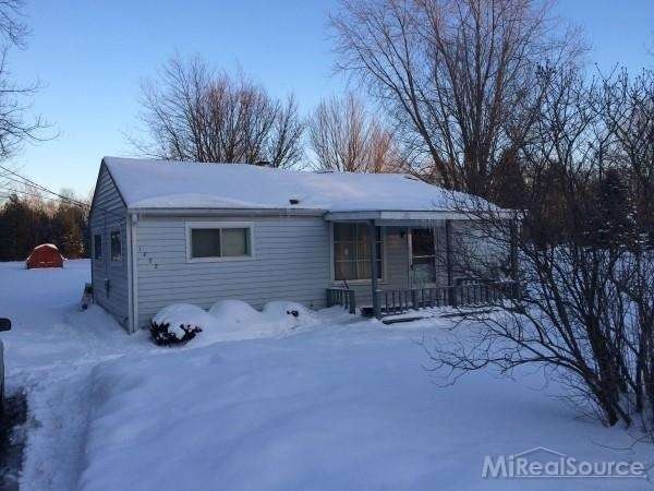 1822 Maple Rd, Kimball, MI 48074 - photo 1