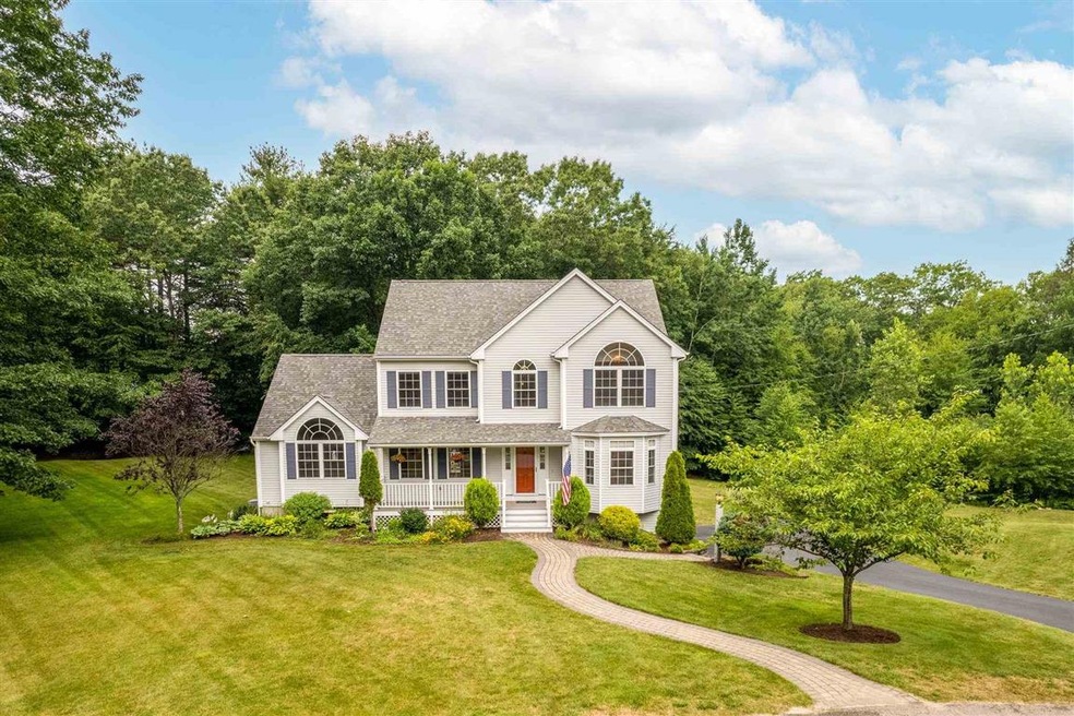 9 Sarah Way, Newton, NH 03858 - photo 1