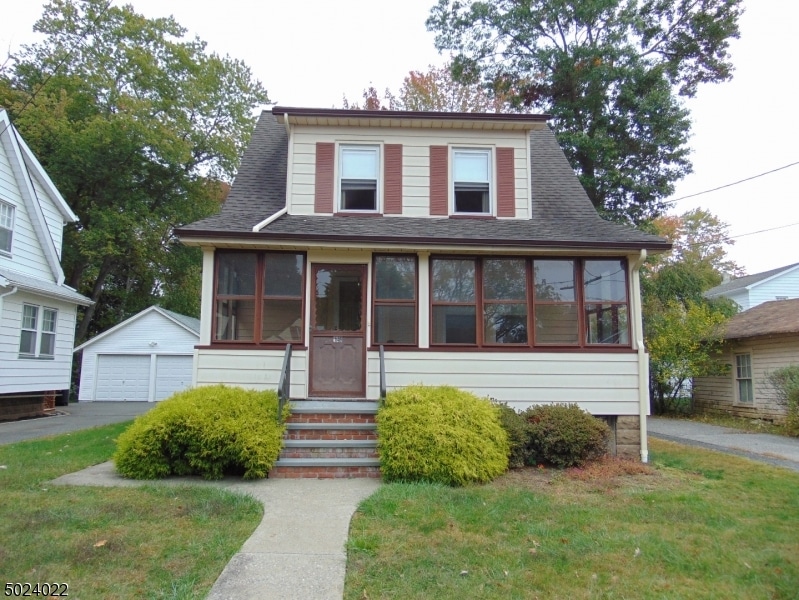 146 Adams Ct, Livingston, NJ 07039 - photo 1