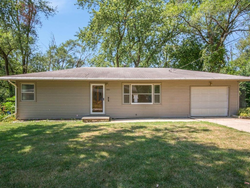 7810 SW 11th St, Des Moines, IA 50315 - photo 1