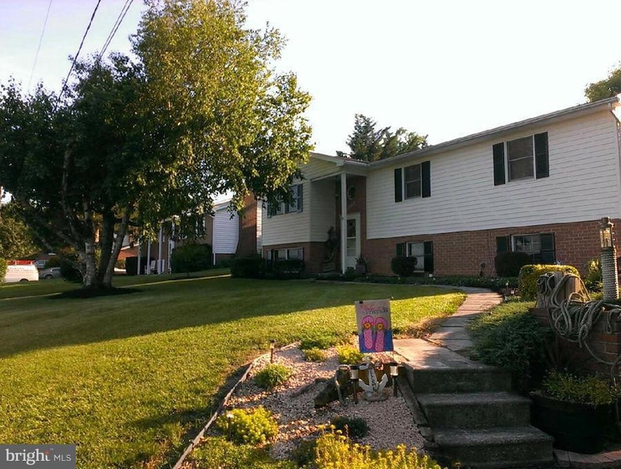 15563 Oak Rd, Waynesboro, PA 17268 - photo 1