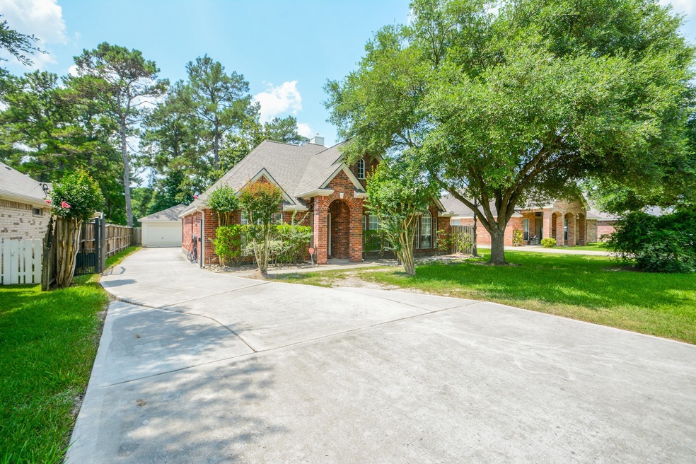 27214 Decker Prairie Rosehl Rd, Magnolia, TX 77355 - photo 1