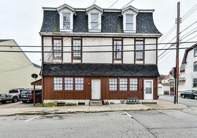 Front of 1501 Middle