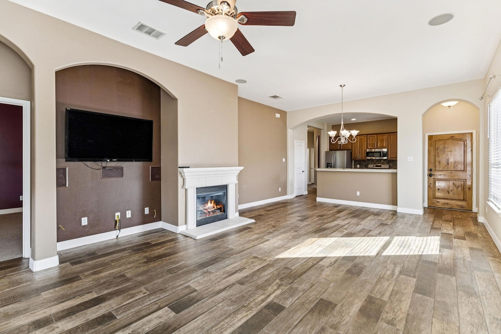 2210 Onion Creek Pkwy unit 401, Austin, TX 78747 - photo 1