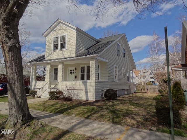 196 Harborview Ave, Bridgeport, CT 06605 - photo 1