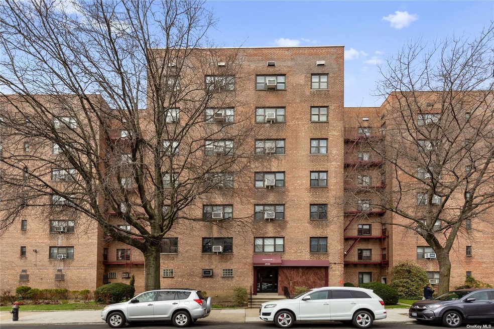 2930 138th St unit 6H, Flushing, NY 11354 - photo 1