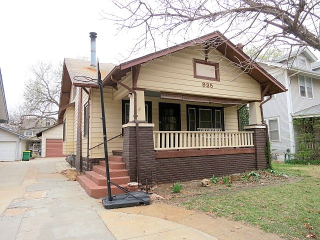 935 N Buffum in Riverside